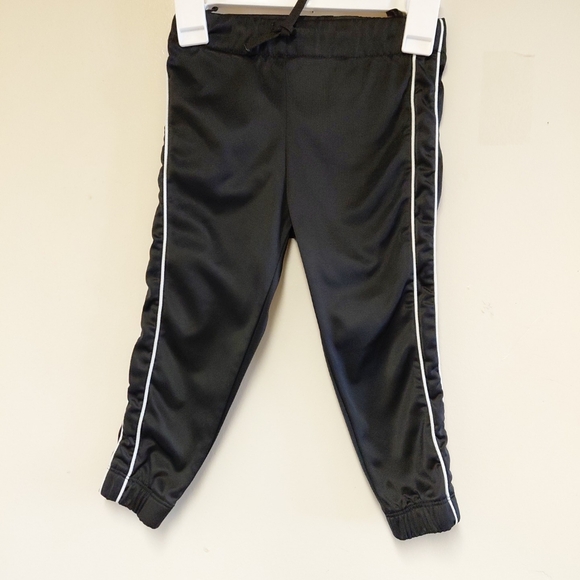 H&M Black/White Toddler Boys Joggers Pants Set Size 3-4 - Picture 2 of 9